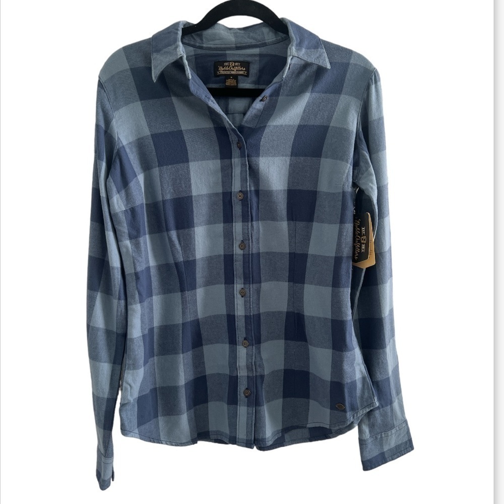Noble Outfitters Flannel in Navy Buffalo